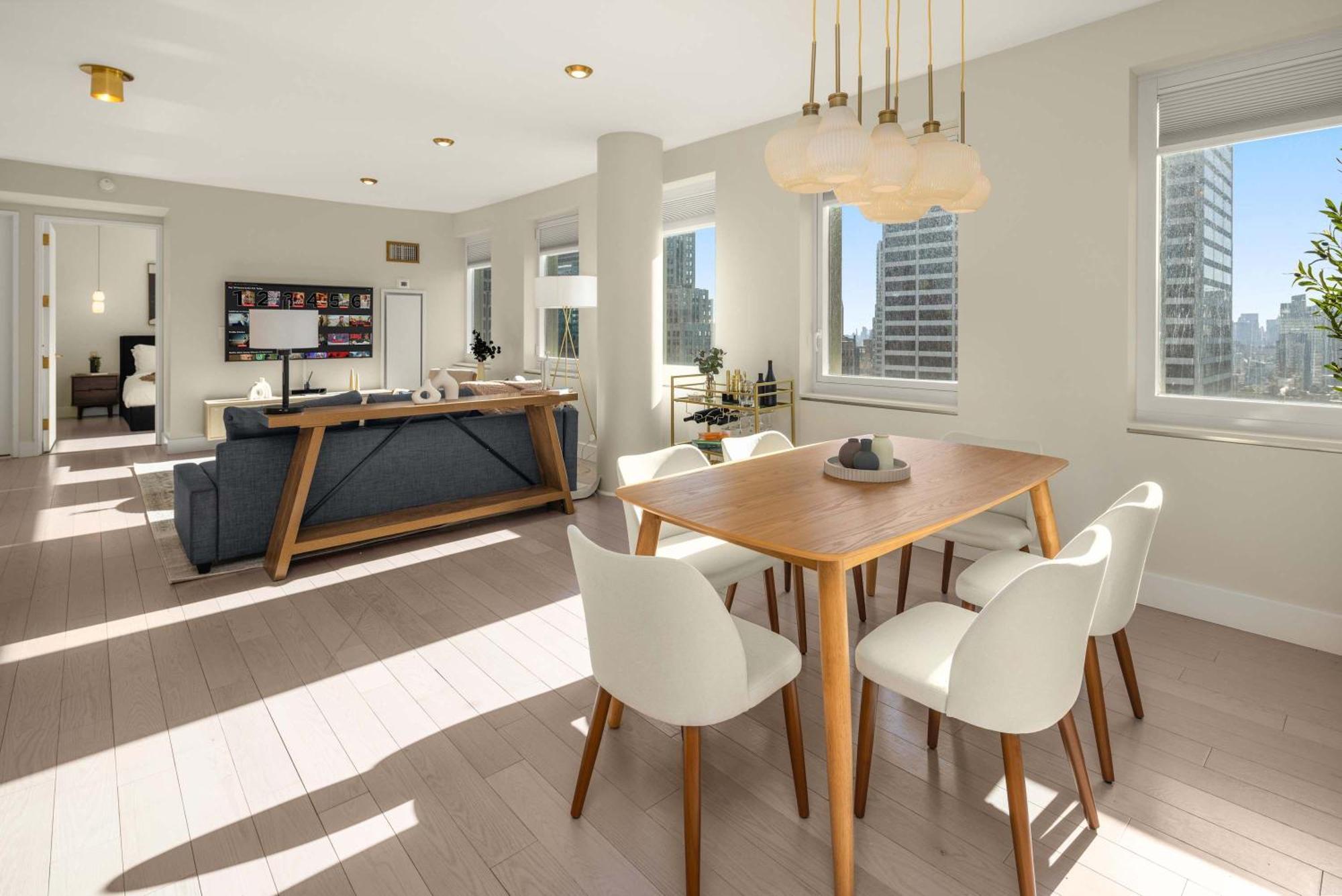 Apartment Rare Luxurious 1 Block From Time Square *