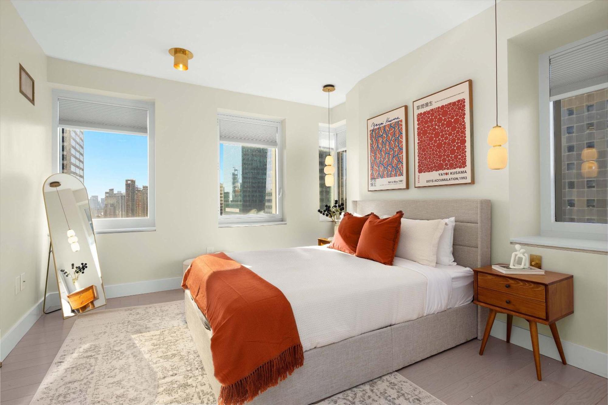Rare Luxurious 1 Block From Time Square New York