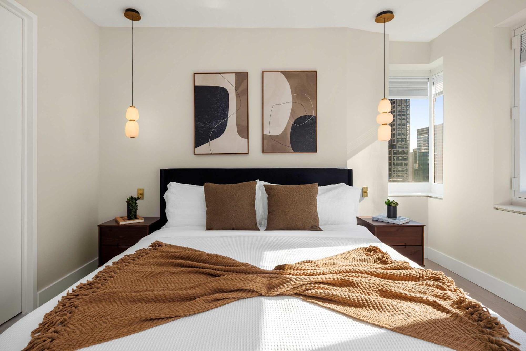 Apartment Rare Luxurious 1 Block From Time Square *
